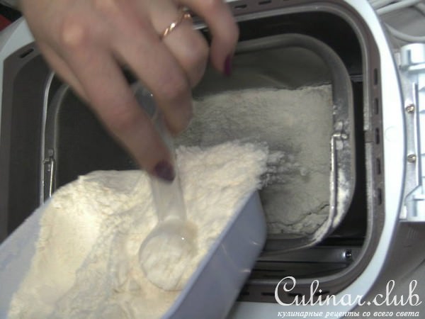 Сдоба с изюмом (для хлебопечки)