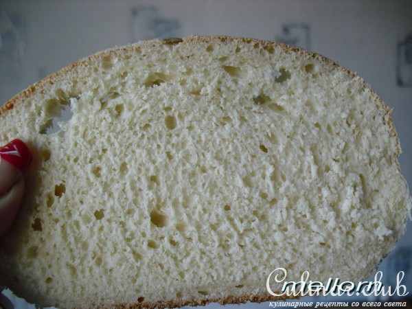 Батон на сыворотке с манкой