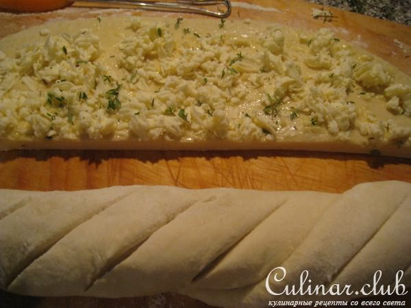 Хлебушек с сыром и чесноком