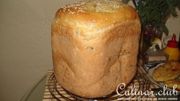 Хлеб для хлебопечки ( с зелеными оливками,маринованым перчиком,и травками пряными)