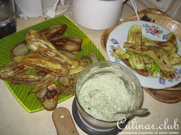 Рулетики из баклажанов и цуккини (постные)