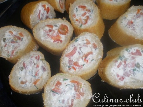 Фаршированный закусочный батон