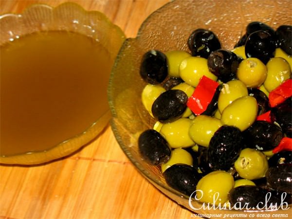 Маринованые оливки