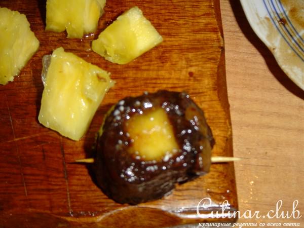 Говядина с ананасом