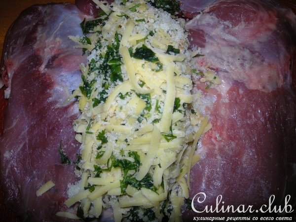 Фаршированная сыром подчеревина