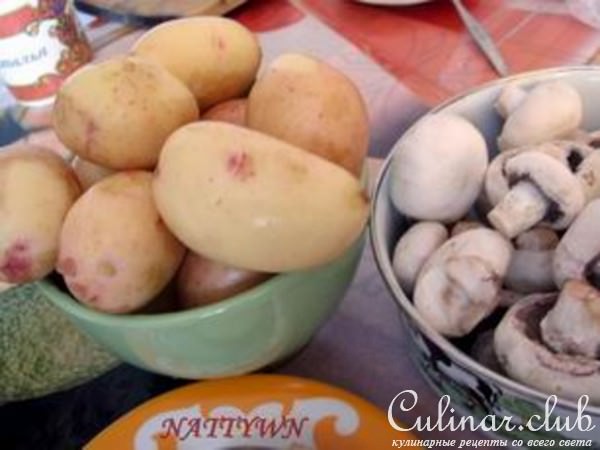 Картофельные лодочки с грибной начинкой.