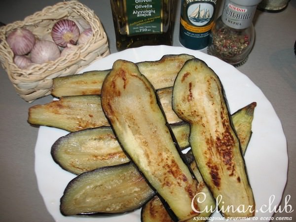 рулетики из баклажан
