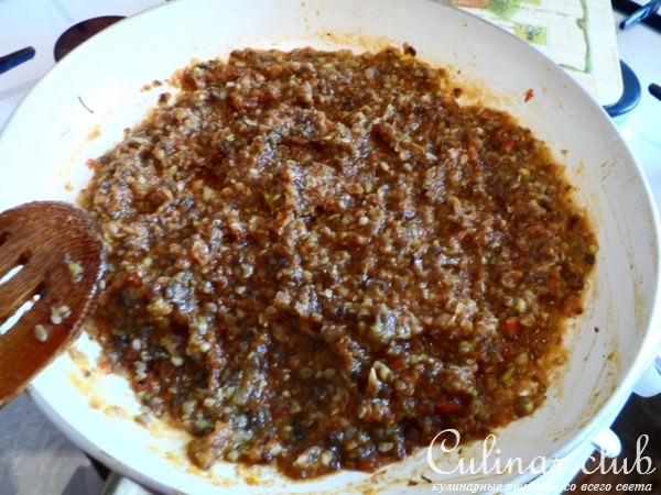 Овощная икра с грибами.