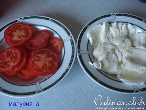 Башенки с моцареллой и баклажанами.