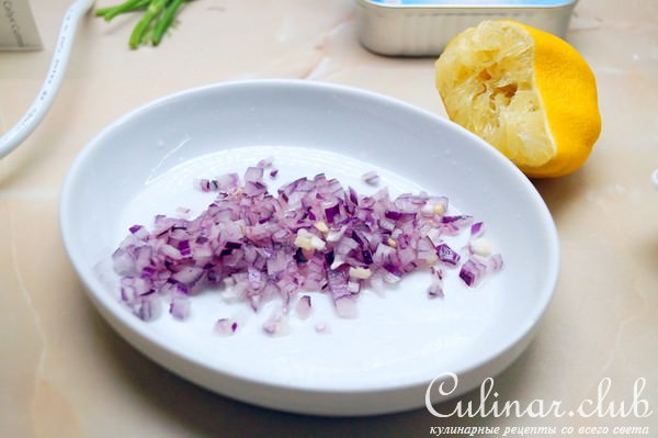 Паштет из печени трески со сливочным сыром. Невероятно вкусно.