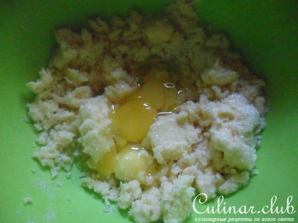 Английский кекс с овсяной мукой и красной смородиной