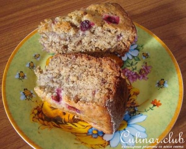 Кекс для Дашеньки с бананом, творогом и клюквой