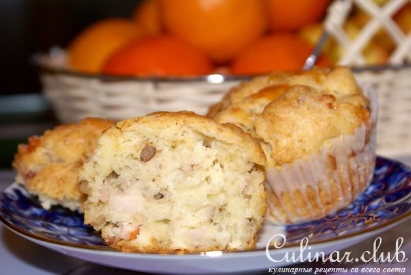 Маффины с ветчиной, ананасом и грецкими орехами