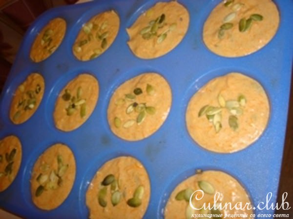 Тыквенные маффины с корицей и семечками
