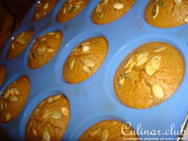 Тыквенные маффины с корицей и семечками