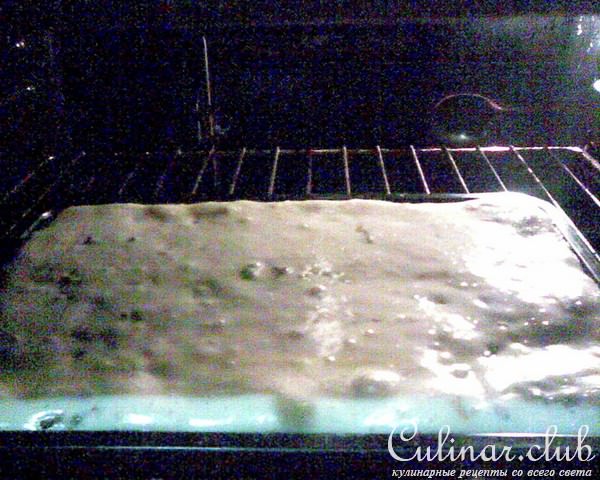 Пирог с шампиньонами и сыром