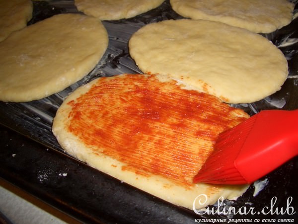 Лепешки с сыром и кинзой