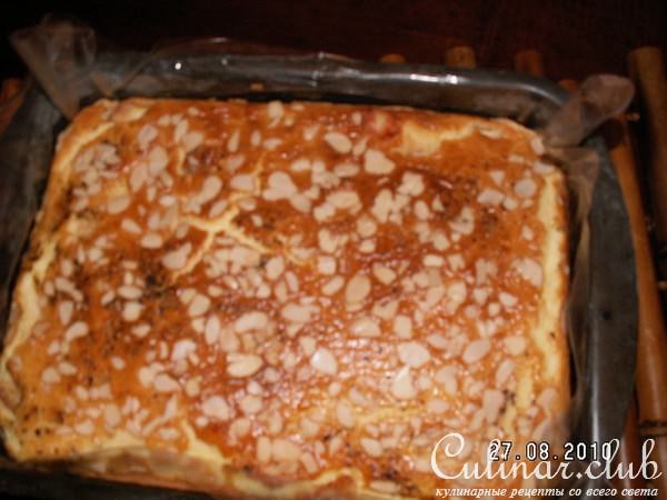 Пай с сыром и с миндалём