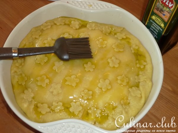 Креатотурта ( ), или Критский мясной пирог