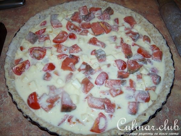 Киш с лососем, черри и моцареллой (масимально облегченный вариант)