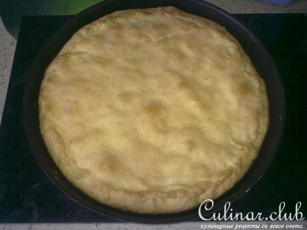 Пирог Гведзели с сыром и яйцом