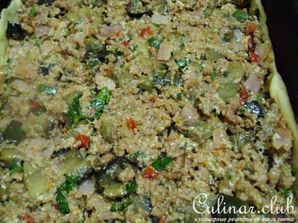 Пирог мясной с овощными нотками
