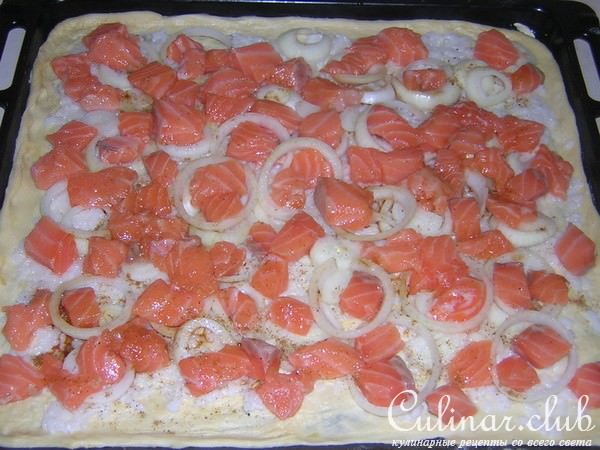ПИРОГ С СЁМГОЙ (тесто на пиве)