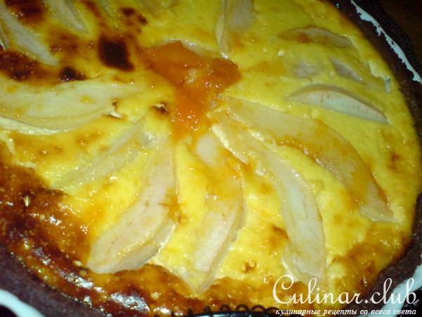 Тарт "Алёнке-сестрёнке" /с творогом,грушами,на шоколадном песочном тесте