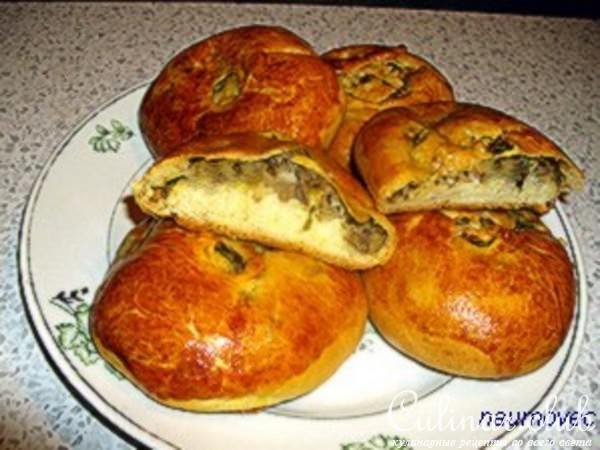 Лепешки с мясом кубдари