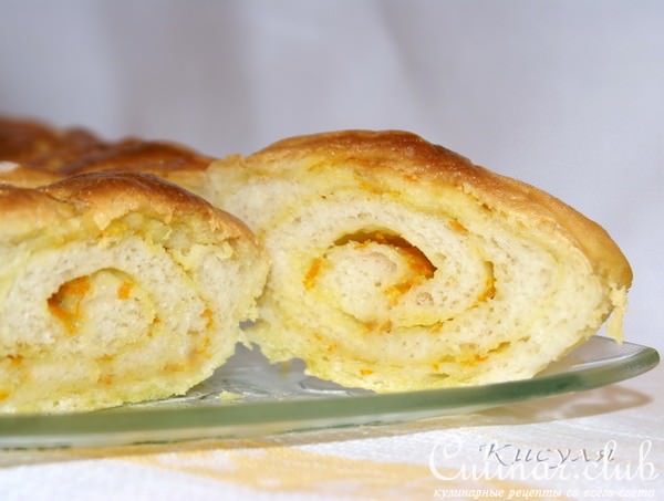 Сдобный картофельно-апельсиновый рулет
