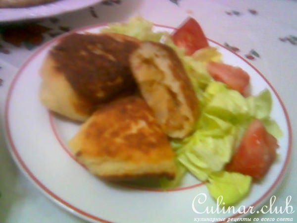 Картофельные зразы с кислой капустой