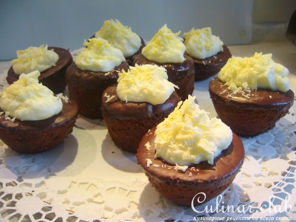      (Shoko-cupcakes) 