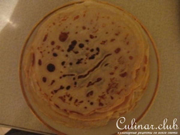 Блинчики с сыром и помидорами