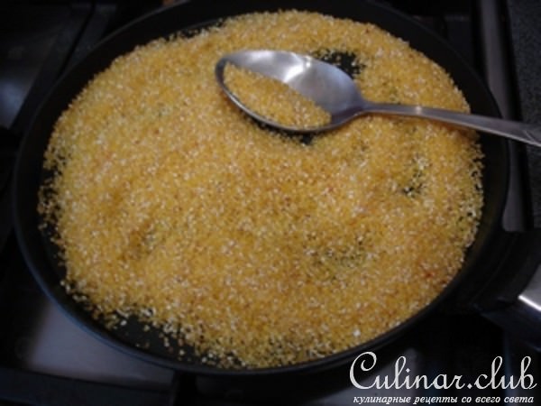 Кукурузная каша с черносливом и курагой
