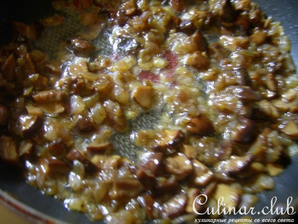 Теплый салат с грибами