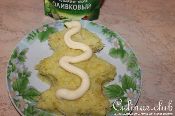 Елочка с лисичками