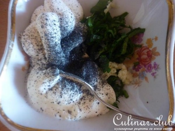 Макаронный салат с яблоком и запечённым перцем