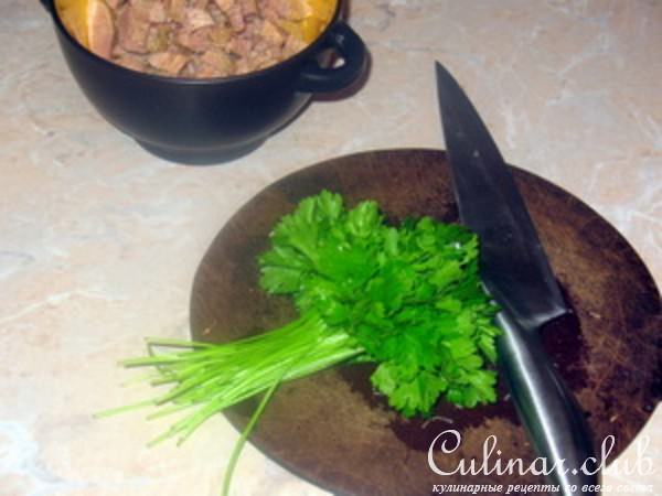 Салат с говядиной и помидорами
