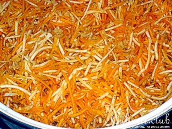 Салат витаминный в ореховом соусе