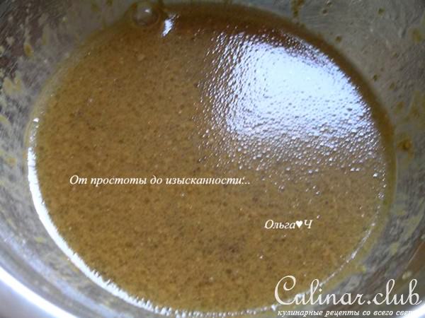 Салат из моркови с ананасом и сладким перцем в пикантном соусе