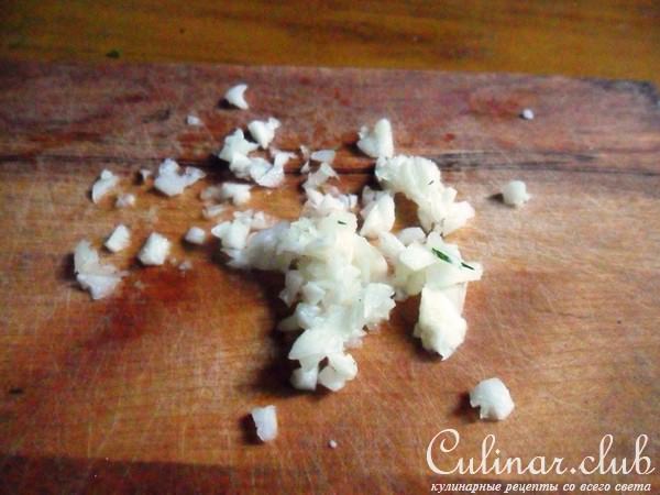Салат с кускусом и зернёным творогом