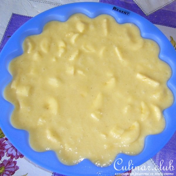 Банановый пирог с манкой