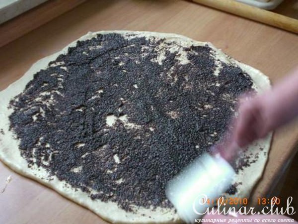 Маковый пирог-рулет