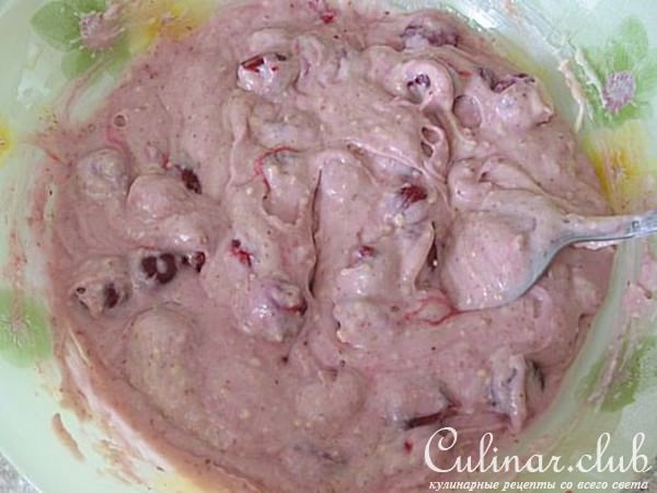 Вишневый пирог с миндалем и шоколадом (Дуэль)