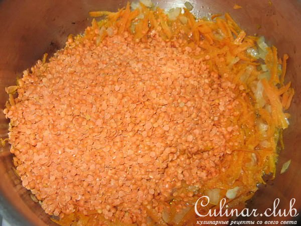 Чечевичный суп с копченой индейкой