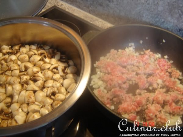 Сырный суп с пореем и шампиньонами