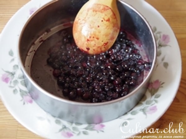 Йогуртовый торт с черникой