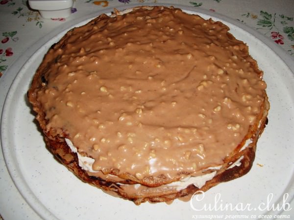 Шоколадный блинный торт