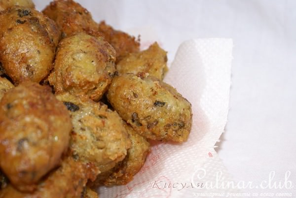 Нежные пончики с грибами и гречкой (без яиц)