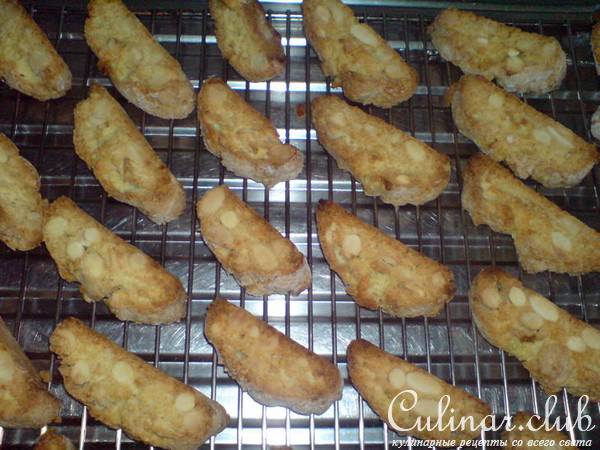миндальные сухарики "Cantuccini"